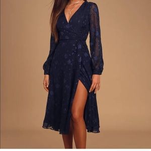 Lulus MIDI Wrap dress - Navy